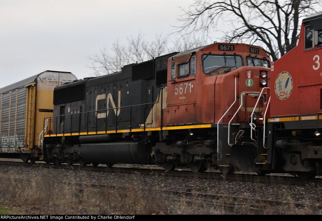 CN 5671